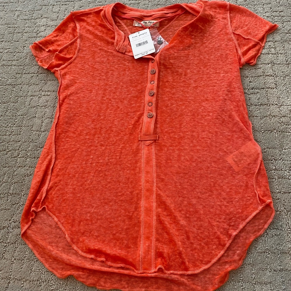 New Free People V-Neck Tshirt Top Shirt Women Henley Strawberry Lemonade Small S